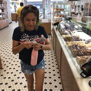 Meet your Posher, Michaela